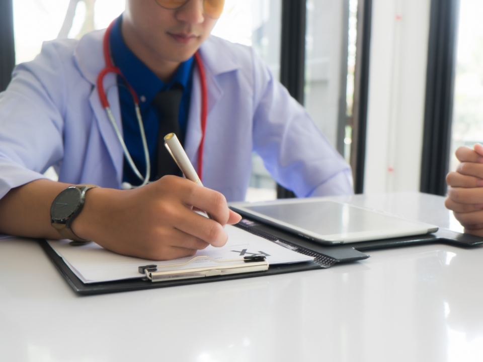 Maximizing Revenue: Why Maxillofacial and Oral Surgery Centers Rely on Optimal Billing Solutions